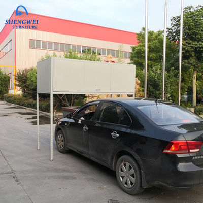 Серый белый инструмент гаража над шкафчиком для хранения металла Bonnet автомобиля